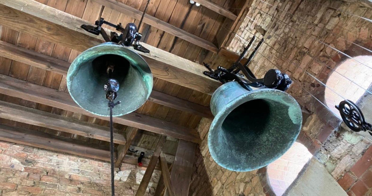 ripongrammarschool-clock-bells